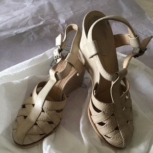 Frye Maye Fisherman Wedge